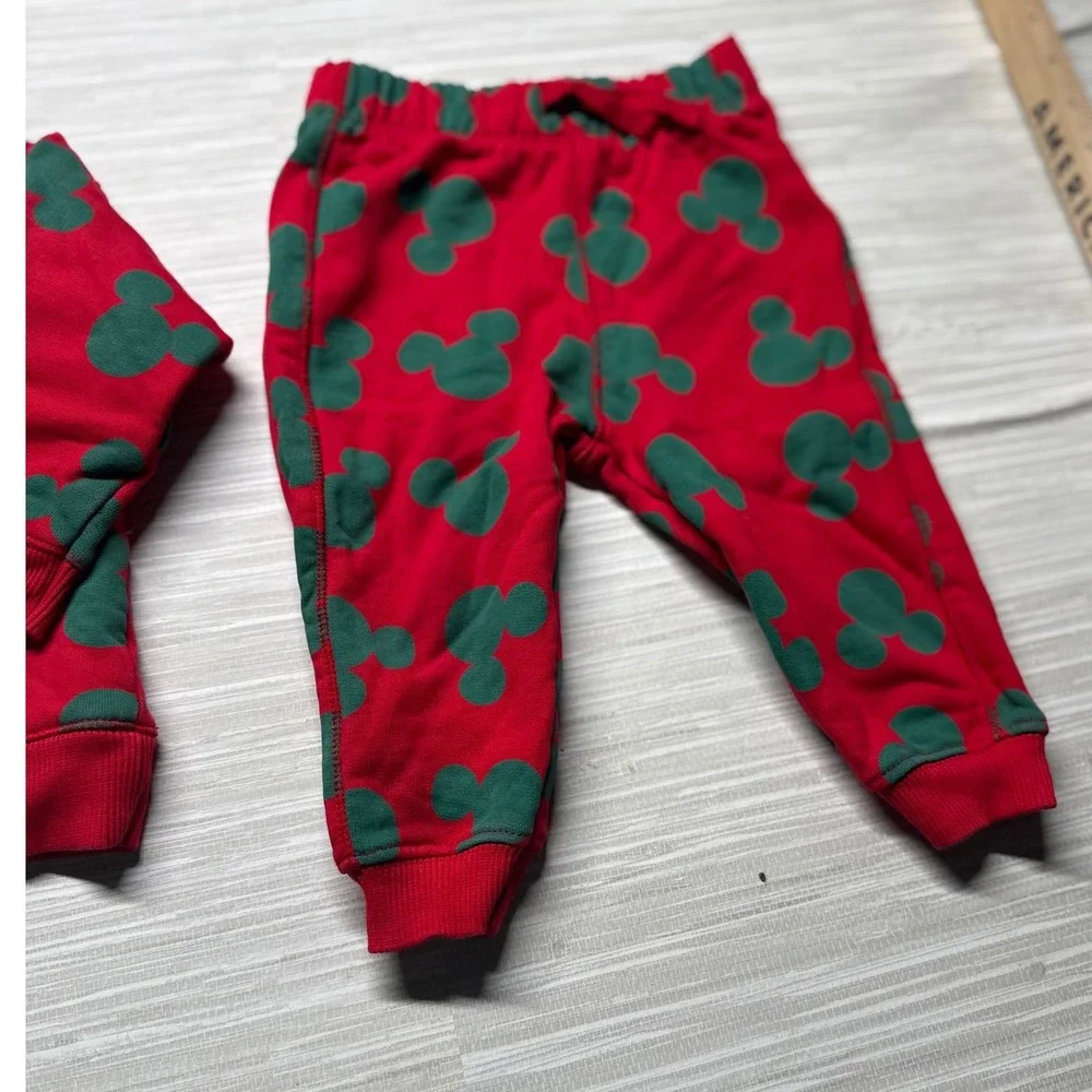 Monica + Andy Disney Mickey Mouse Sweatshirt Joggers Set 9-12M Red Green Fleece